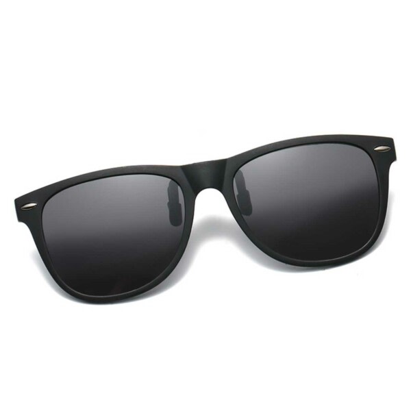 Klip -på Wayfarer solbriller sort - fastgjort til eksisterende briller sort