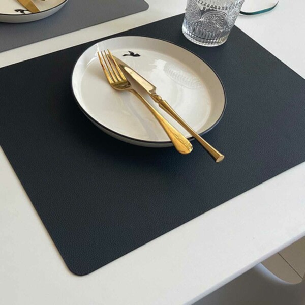 4-pakke bord tablet i kunstig læder rektangulær sort 43x30cm sort