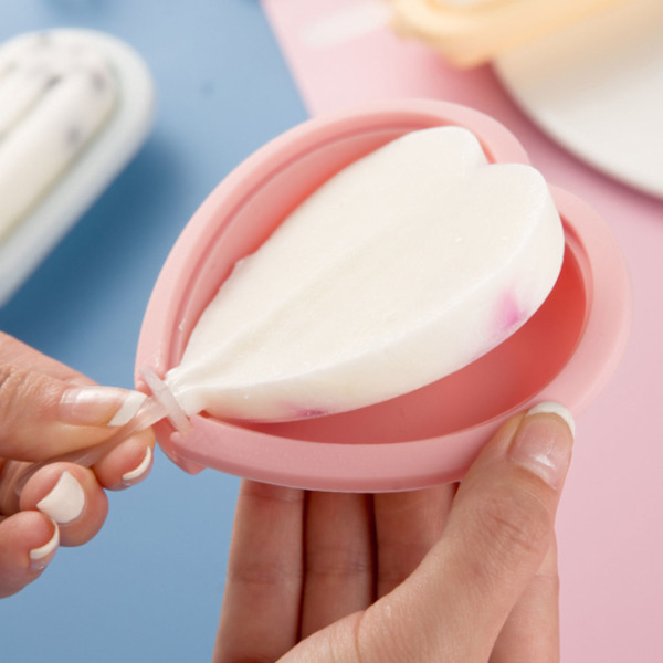 2-pak glasform hjerte - lav deres egne iskestokke derhjemme pink
