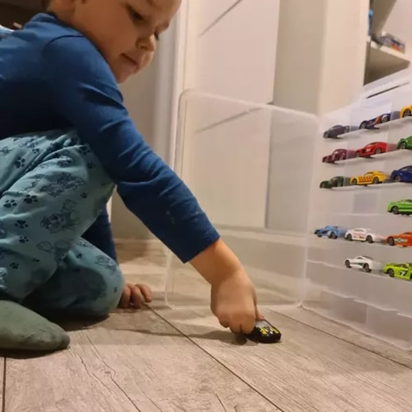 16 Leksaksbilar