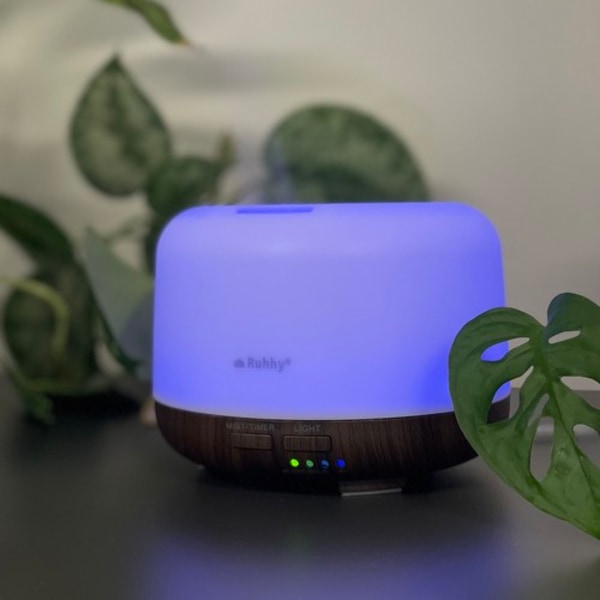 Aroma Diffuser RGB luftfukter med fjernkontroll og essensiell olje flerfarget