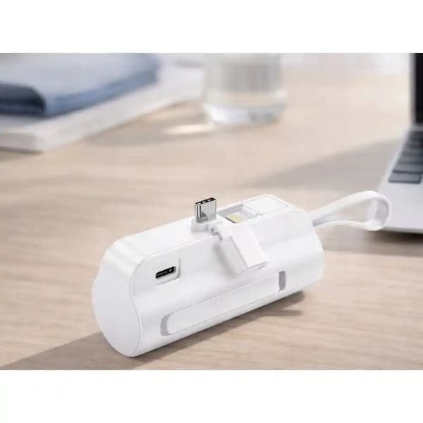 Powerbank 5000 mAh med innebygd Lightning & USB-C – Hvit kompakt reiselader (10 W)