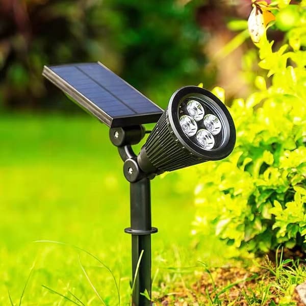Solcellelampe LED RGB IP65 – Til mark & væg – Justerbar med skumringssensor og 3 lysstyrker