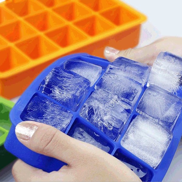 Silikone ISFORM for firkantede isbiter Ice Cubes blå