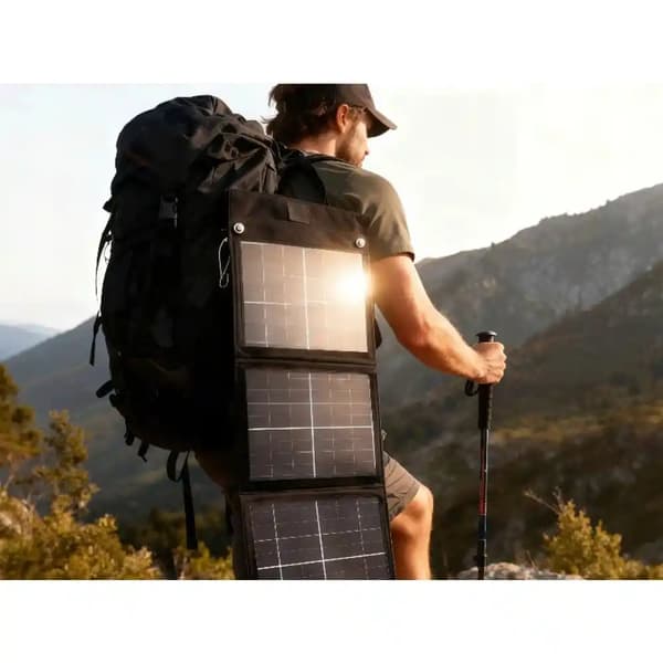 Bærbart solpanel 20W – Foldbart solcelleoplader med USB-A & USB-C til camping og rejse