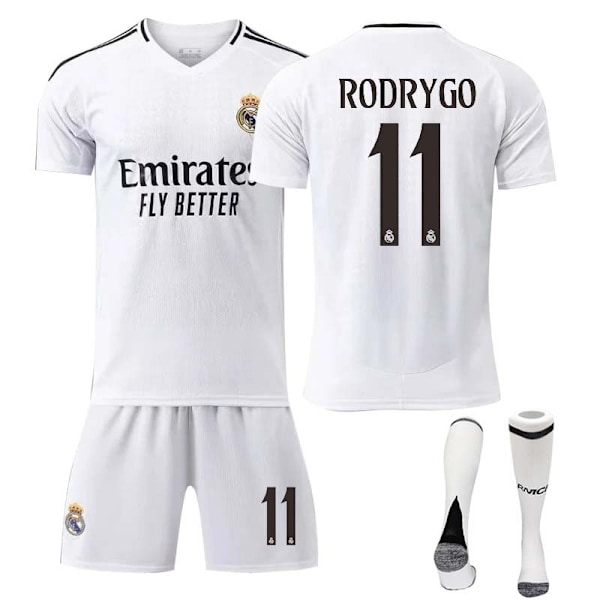 2425 Real Madrid Fotbollskläder Nr. 7 Vinness 5 Binsham 11 Rodege 10 Mbappe Tröja Set 7 28