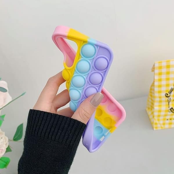 Bobleveske til iPhone 13 Pro, myk silikon antistress
