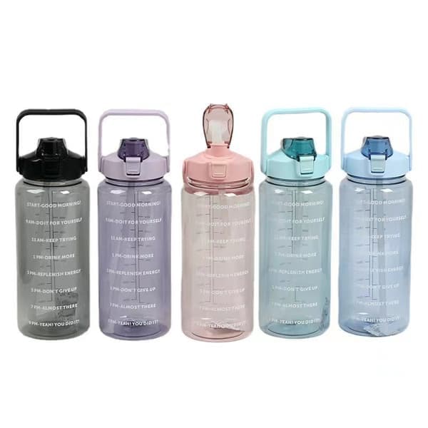 2 litran vesipullo pillillä Suuri kannettava urheiluvesipullo Musta 2000ml