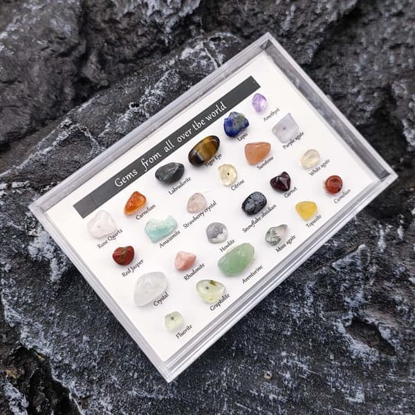 24 stk. helbredende krystaller, chakra-sten, farverige ædelsten, malmprøver