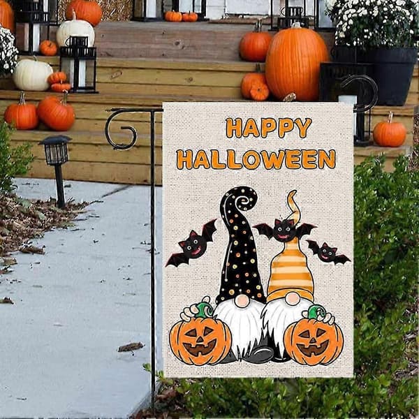 Halloween Vinter Haveflag med Lanterne & Spindelvæv Design - Festlig Britisk Gårdsdekoration