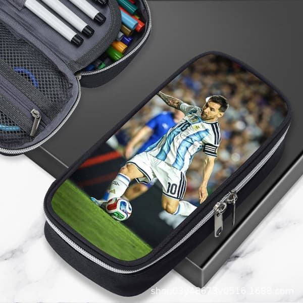 2026 Fodbold Ronaldo Penalhus, Etui, Stor Kapacitet A A