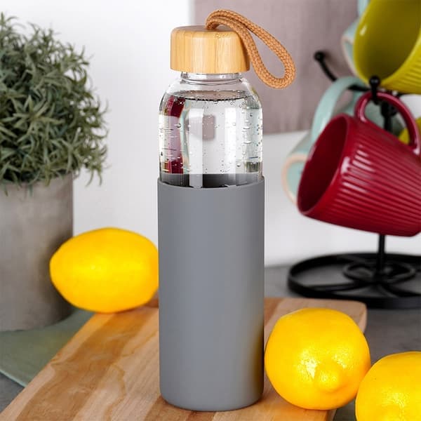 Lasinen vesipullo silikonisuojuksella 500 ml 196