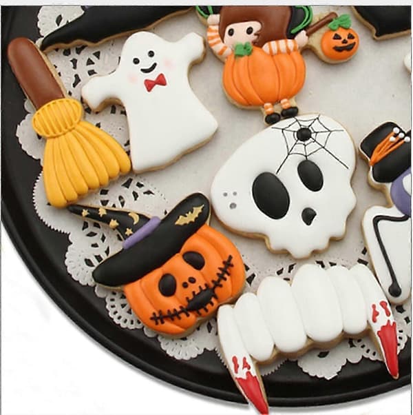 5 stk. Halloween-udstikkersæt i rustfrit stål græskar, spøgelse, heksehat, flagermus, katteforme