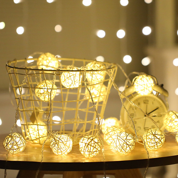 Dekorativa rottingbollstränglampor med 20 LED-lampor Conn