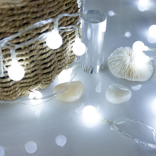 33 fot 100 LED-globlampor ljusslinga, ljusslinga White
