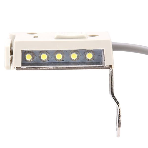 Sylampe med LED-lys for symaskin
