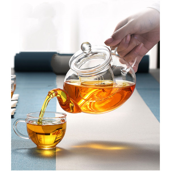 400 ml lasinen teekannu, jossa irrotettava infusori, liesiturvallinen teenkeitin, kukkiva ja