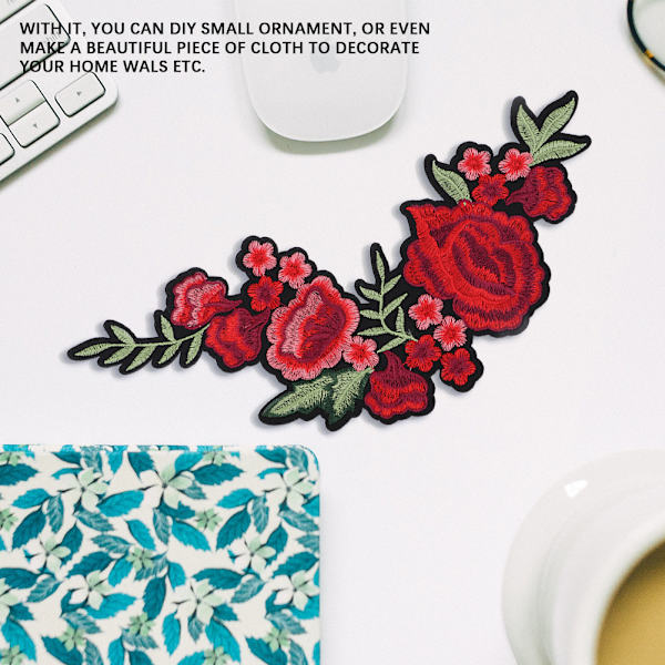 Plommonblomma Ros Broderad Patch DIY Dekoration Tyg Strykjärn Sy Märke Hantverk Tillbehör