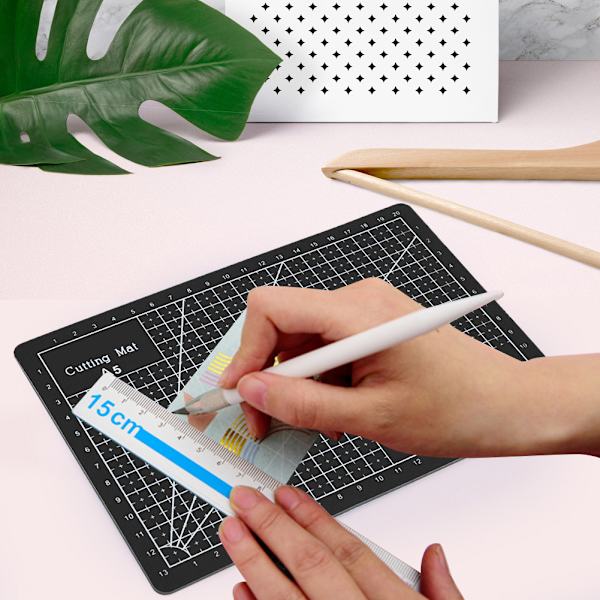 A5 rutnät PVC skärmatta Självläkande papper Läder Tyg Skärbräda (Svart)