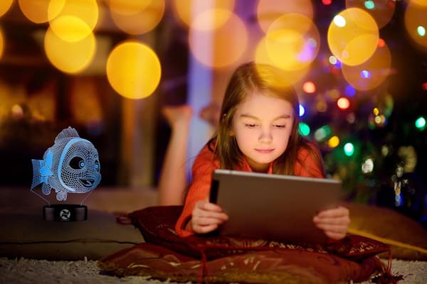 3D Optisk Illusjon Nattlys - 7 LED Fargeskiftende Lampe