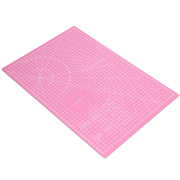 Självläkande skärmatta 45x30cm Rosa Trefaldigt Dubbelsidig Skala Handskuren Hantverksplatta för Scrapbooking Quilting Sömnad