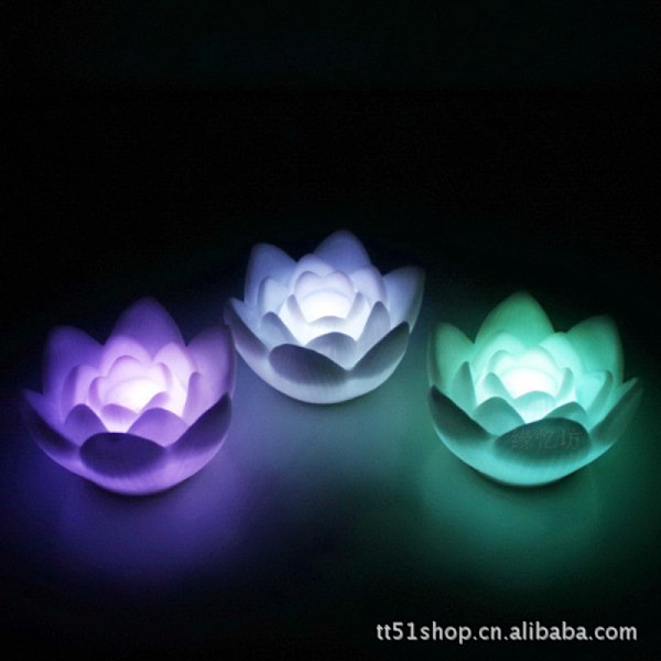Farverige Lotus Lys LED Emitterende Langsomt Blinkende Nattelys Blomsterlys (5 stk.)