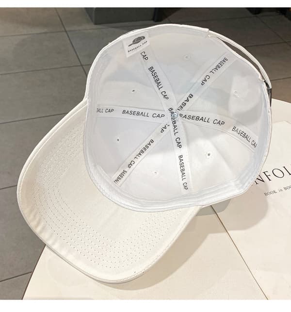 Justerbar baseballcaps med C-bokstav i rhinstein Green