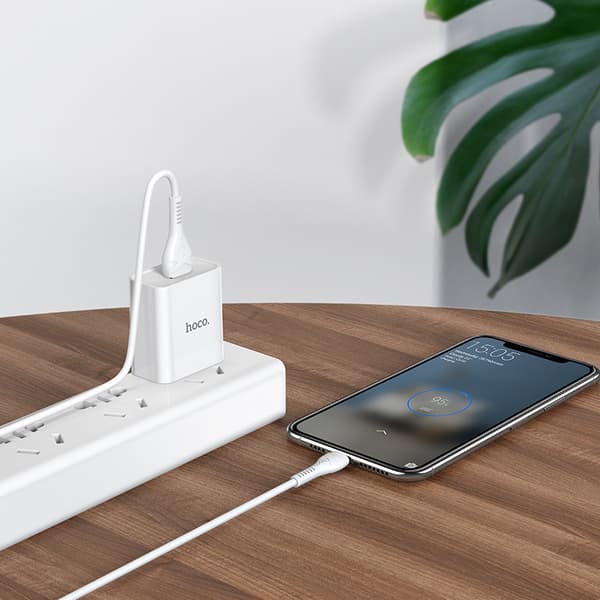 hoco. C81 enkelportlader US standard for Android univer