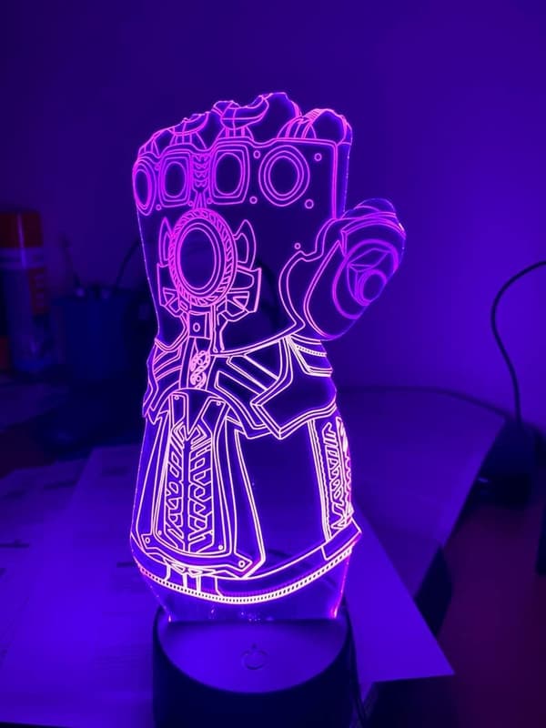 Infinity Gauntlet Lampe 3D Illusions nattlys, fjernkontroll bordlamper