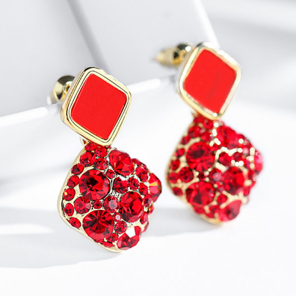 Rhinestone Crystal Stud Earrings Red STone