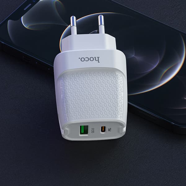 hoco. C85A Yilang dual-port PD20W+QC3.0 oplader til Apple 12