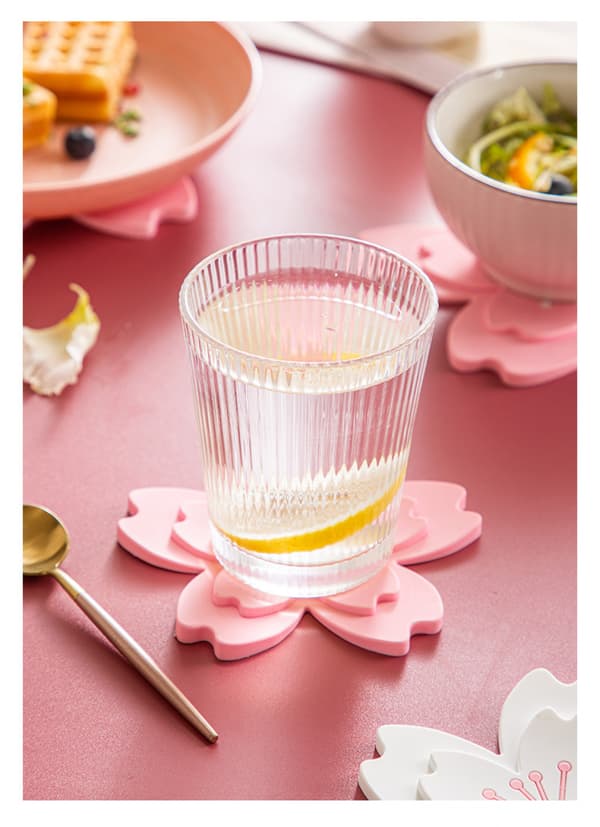 10 stk. Blomsterformede coasters til kaffebord - Varmebestandige