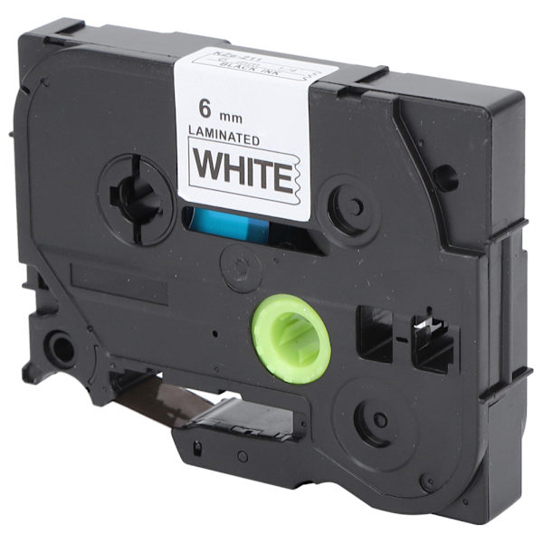 Laminerede etiketbånd 6mm sort på hvid passer til Brother TZe-211/611 PT-E100B/E300/D210