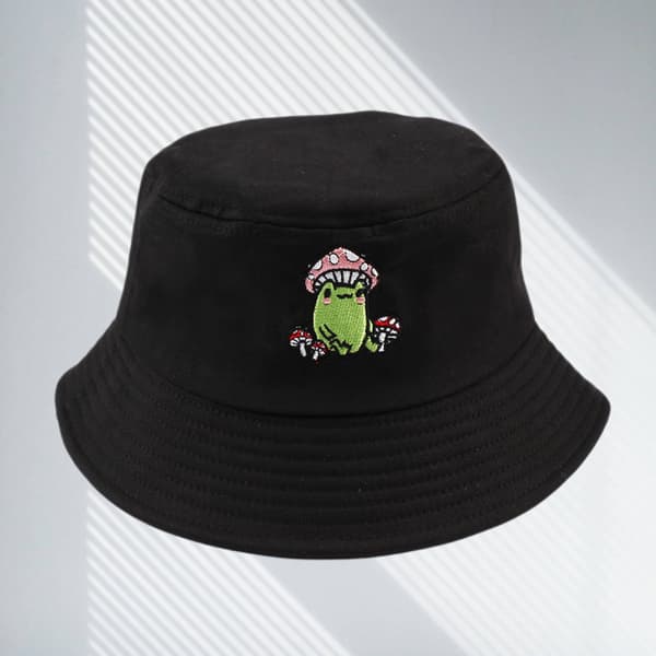 Svampbroderad hinkhatt tecknad solhatt Black
