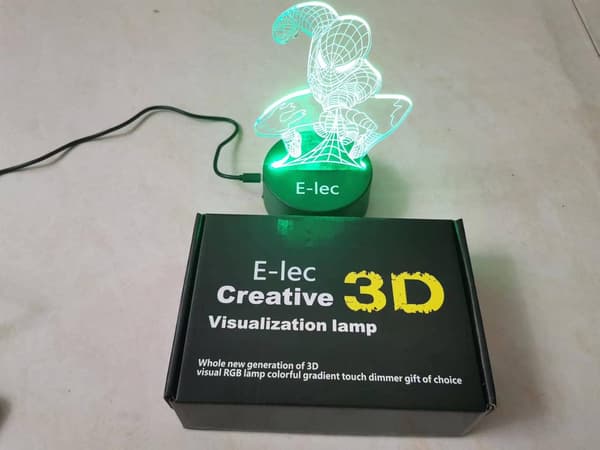 Spider-Man Lahjat 3D Yölamppu Optinen Uutuus Illuusio Led