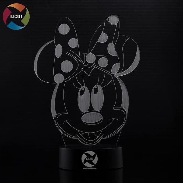 3D Optisk Illusjon Nattlys - 7 LED Fargeskiftende Lampe