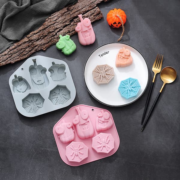 5 Spindelväv Pumpaformad Halloween Silikonform Bakad C