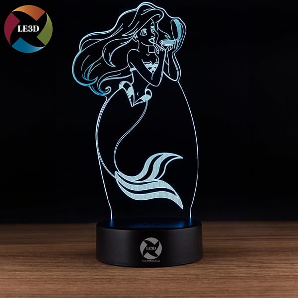 3D Optisk Illusjon Nattlys - 7 LED Fargeskiftende Lampe