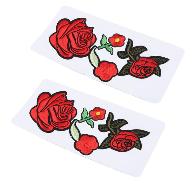 2PCS Plommeblomst Klær Klistremerke Brodert Patch DIY Applikasjon Håndverk Dekorasjon Plommeblomst Sett