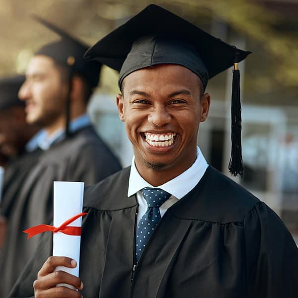 Studenthatt, bachelorhatt, eksamenshatt, universitetseksamen