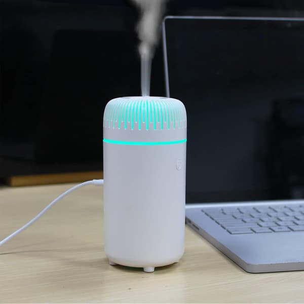 100 ml USB Mini Bil Diffuser – 3-i-1 Aromaterapi, Luftfugter & Luftfrisker til Æteriske Olier (Bærbar Bil/Hjemmebrug) White