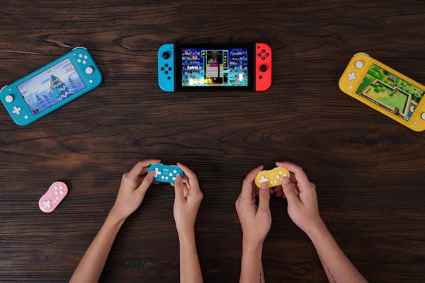 Zero 2 Bluetooth Gamepad Nøglekæde Størrelse Mini Controller til Switch, Windows, Android, macOS & Raspberry Pi (Gul Edition) Yellow