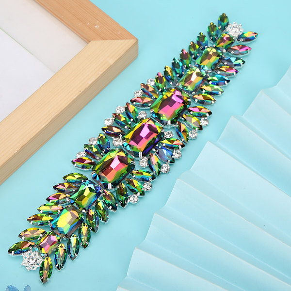 Krystall Rhinestone Kjede Bånd Håndverk Dekorasjon for Sying DIY Bryllupskjoler Vesker Sko Fargerike