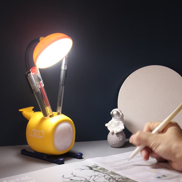 Tegneserie Fly USB Lading Skrivebordslampe Øyebeskyttelse Lær