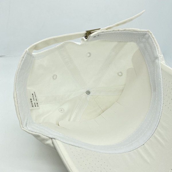 Hatt Personlighet Hål Broderi Enkelt Mode Alfabet Bas Beige