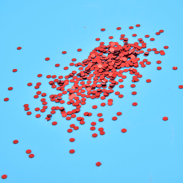 50G DIY PVC ei-reikäinen pyöreä paljetti lavahäät vaatteet tarvikkeet lisävarusteet (punainen 5mm)
