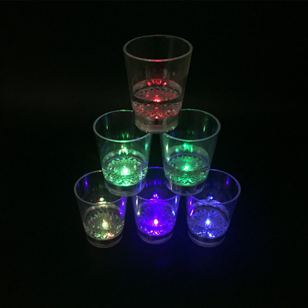 Liten vinglas blixtkopp, LED blixtkopp lysande kopp, LED vatteninduktionskopp (3PCS)