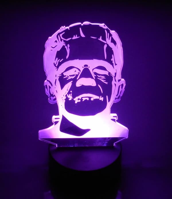 Frankensteins Monster 7 tum hög byst Lasergraverad 3D-effekt Akryl LED Skrivbordslampa