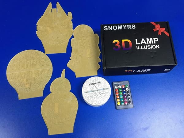 16 Farger 3D Illusjon Nattlys Superhelt Lampe med Fjernkontroll