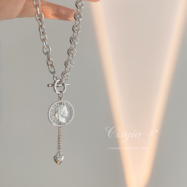 Silver Coin Pendant  Chain Necklace - Äkta och elegant minnessak smycken för kvinnor